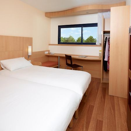 Hotel Ibis Site Du Futuroscope Chasseneuil-du-Poitou Pokoj fotografie