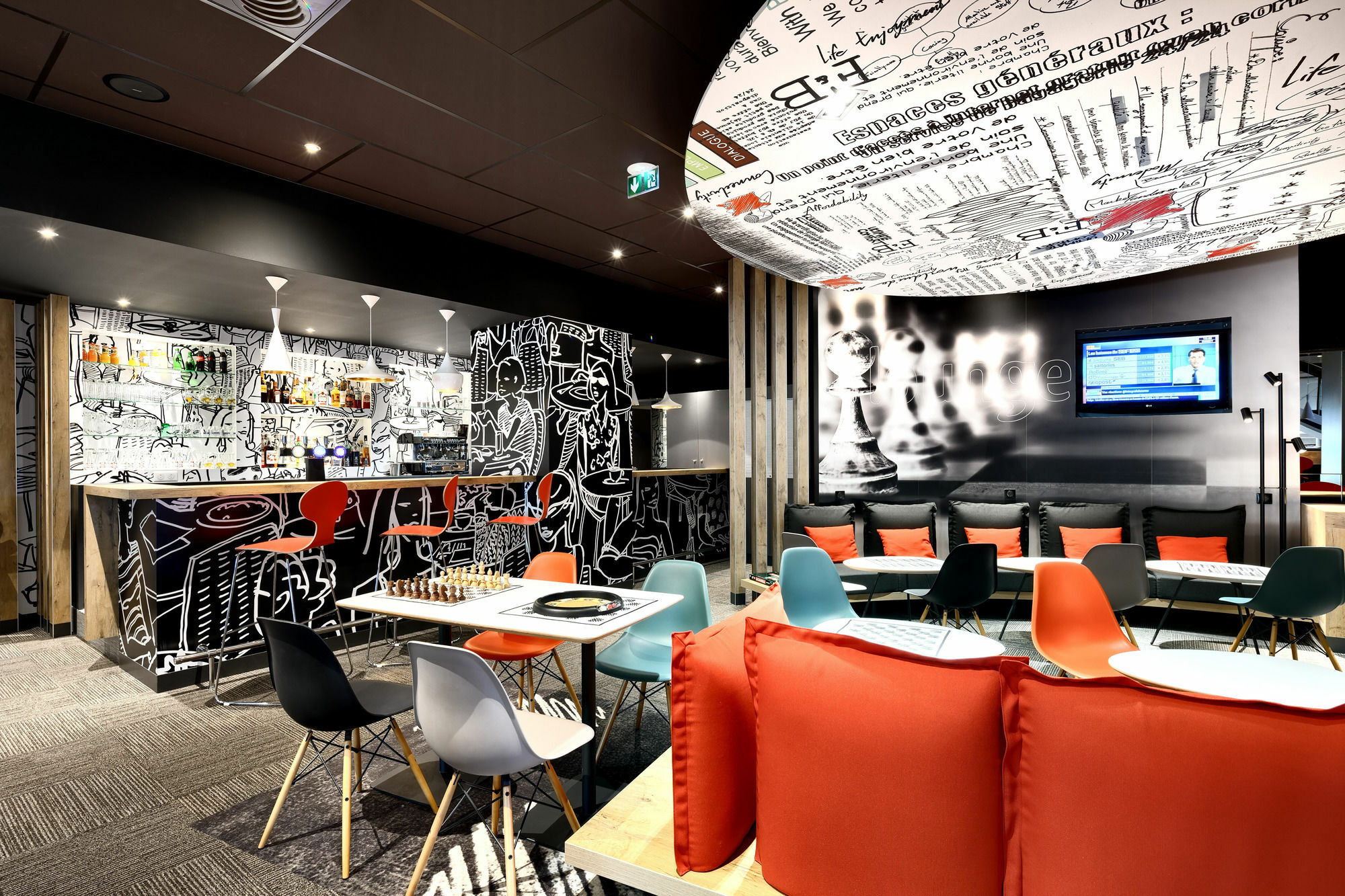 Hotel Ibis Site Du Futuroscope Chasseneuil-du-Poitou Exteriér fotografie