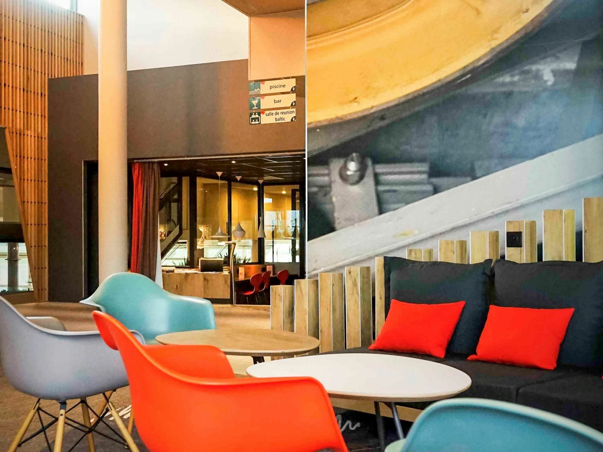 Hotel Ibis Site Du Futuroscope Chasseneuil-du-Poitou Exteriér fotografie